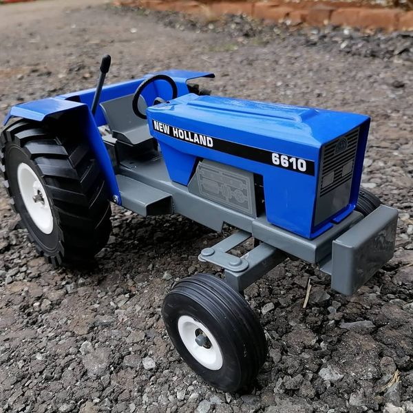 New Holland 6610 Tractor (Dark Blue) 1/16 - Tough Metal Toys