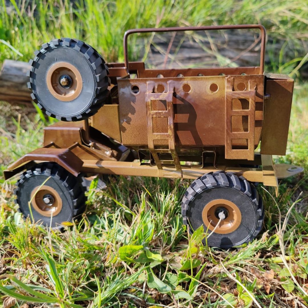 Buffel 1/16 (Camo) - Tough Metal Toys