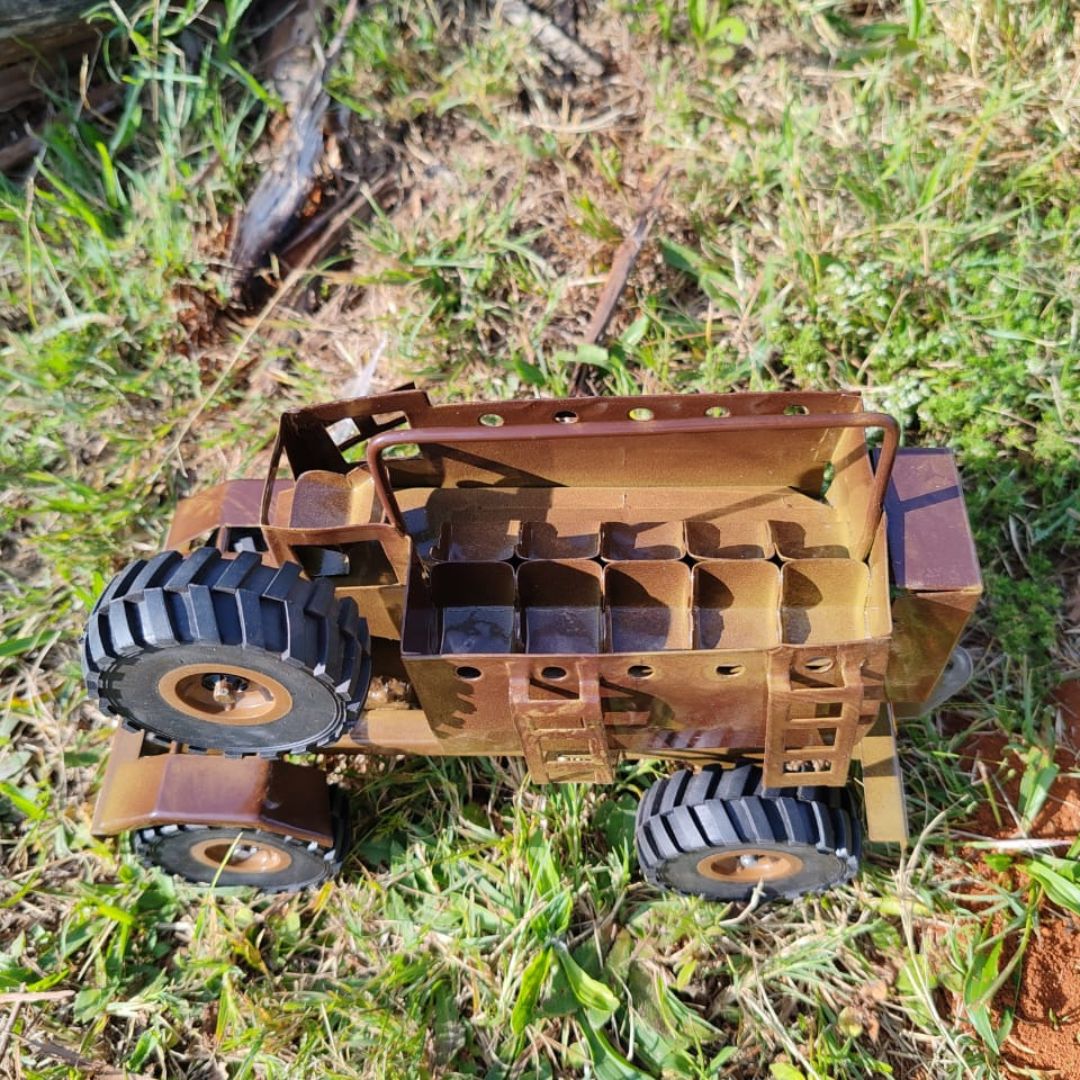 Buffel 1/16 (Camo) - Tough Metal Toys