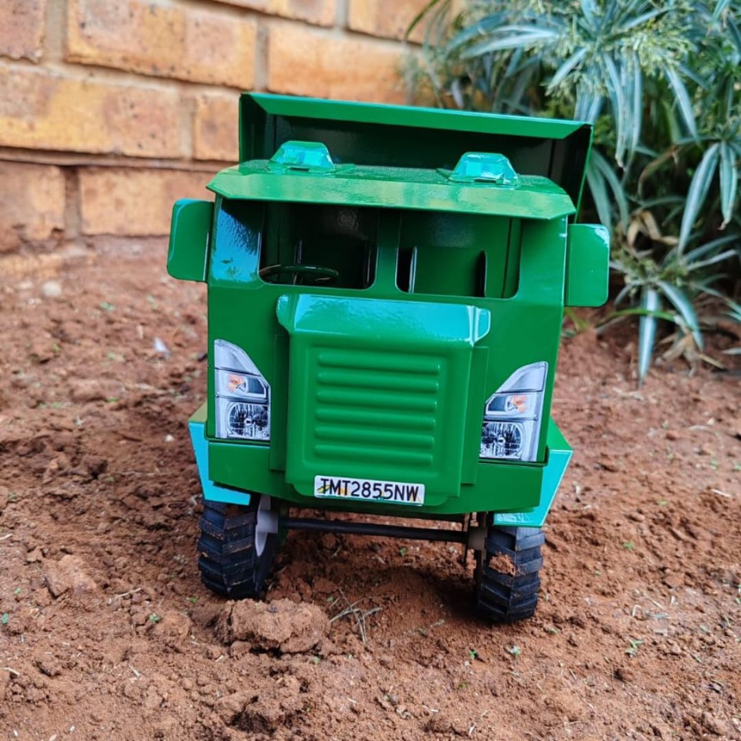 Tipper Truck 1/16 (Green) - Tough Metal Toys