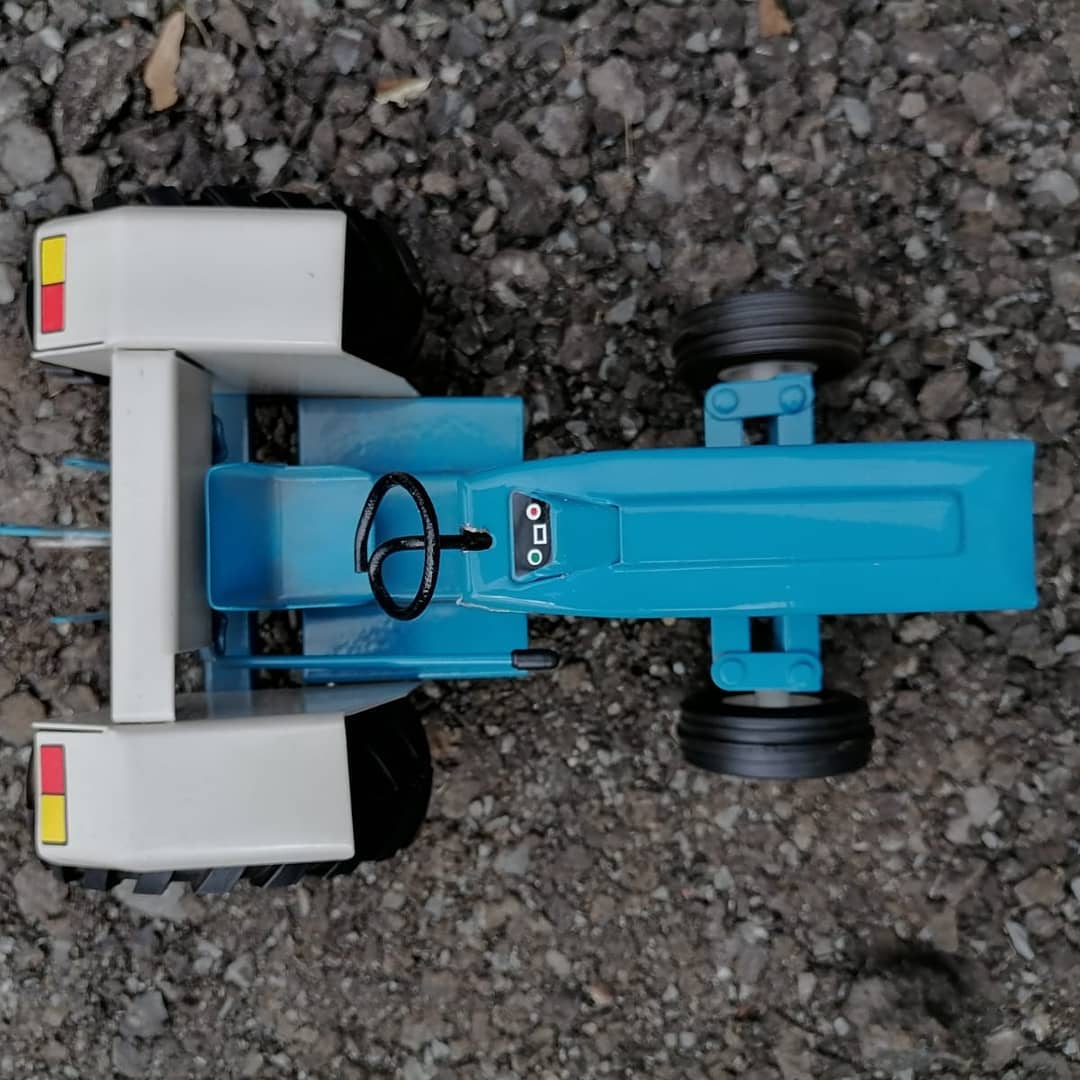 1 16 Scale Ford 6600 2