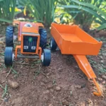 Tafè Tractor & Trailer 1/32 (Orange) - Tough Metal Toys - Image 2